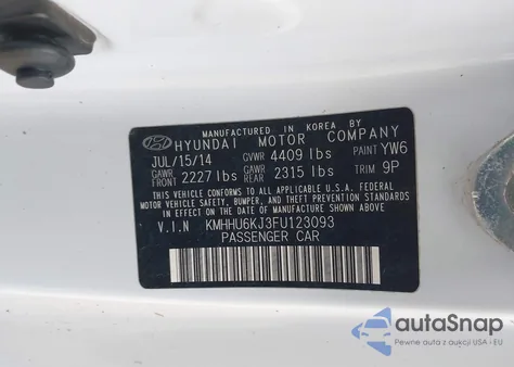 2015 Hyundai Genesis 3.8 Ultimate z USA, uszkodzony, nr VIN KMHHU6KJ3FU123093